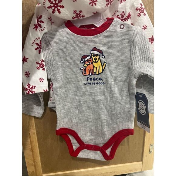 Life Is Good 2 Pack Bodysuit & Hat Set Baby Size 3/6 Month NEW Winter Christmas - Picture 3 of 9